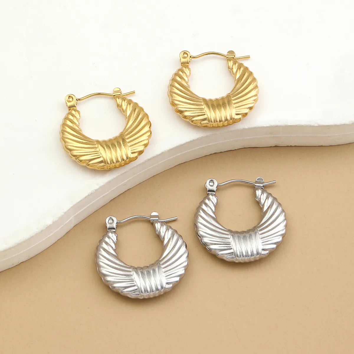 1 Pair Retro C Shape Solid Color Plating Stainless Steel 18k Gold Plated Earrings