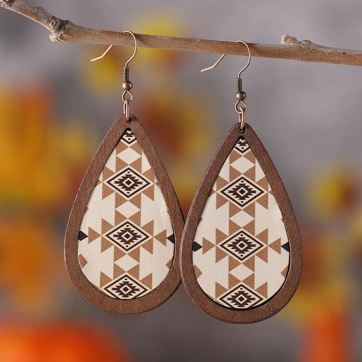 1 Pair Retro Cactus Water Droplets Cattle Pu Leather Wood Drop Earrings