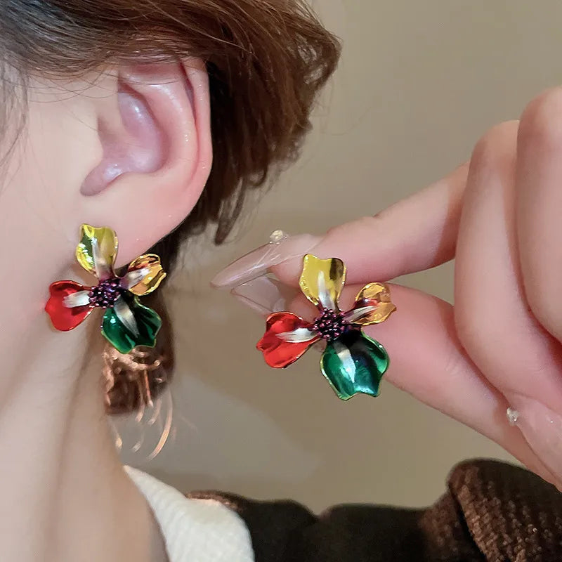 1 Pair Retro Classic Style Flower Copper Ear Studs