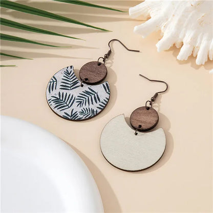 1 Pair Retro Classic Style Geometric Round Leaves Wood Drop Earrings