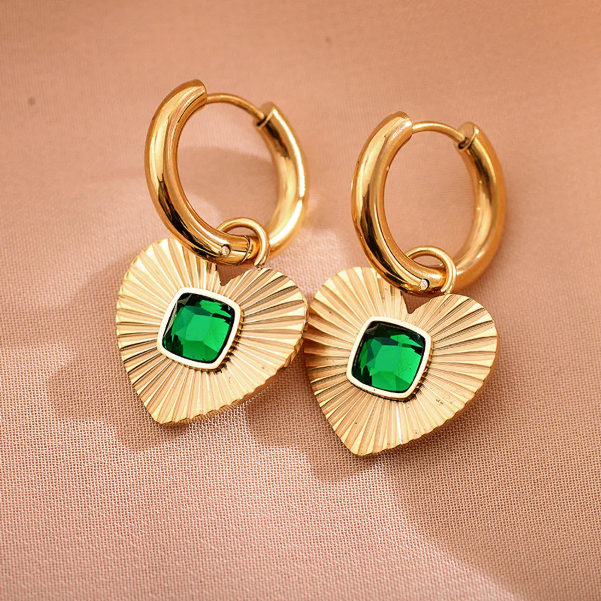 1 Pair Retro Classic Style Sector Heart Shape Plating Inlay Stainless Steel Zircon Drop Earrings