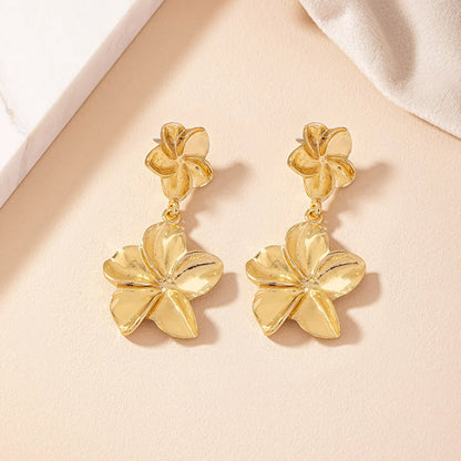 1 Pair Retro Commute Flower Plating Alloy Gold Plated Drop Earrings