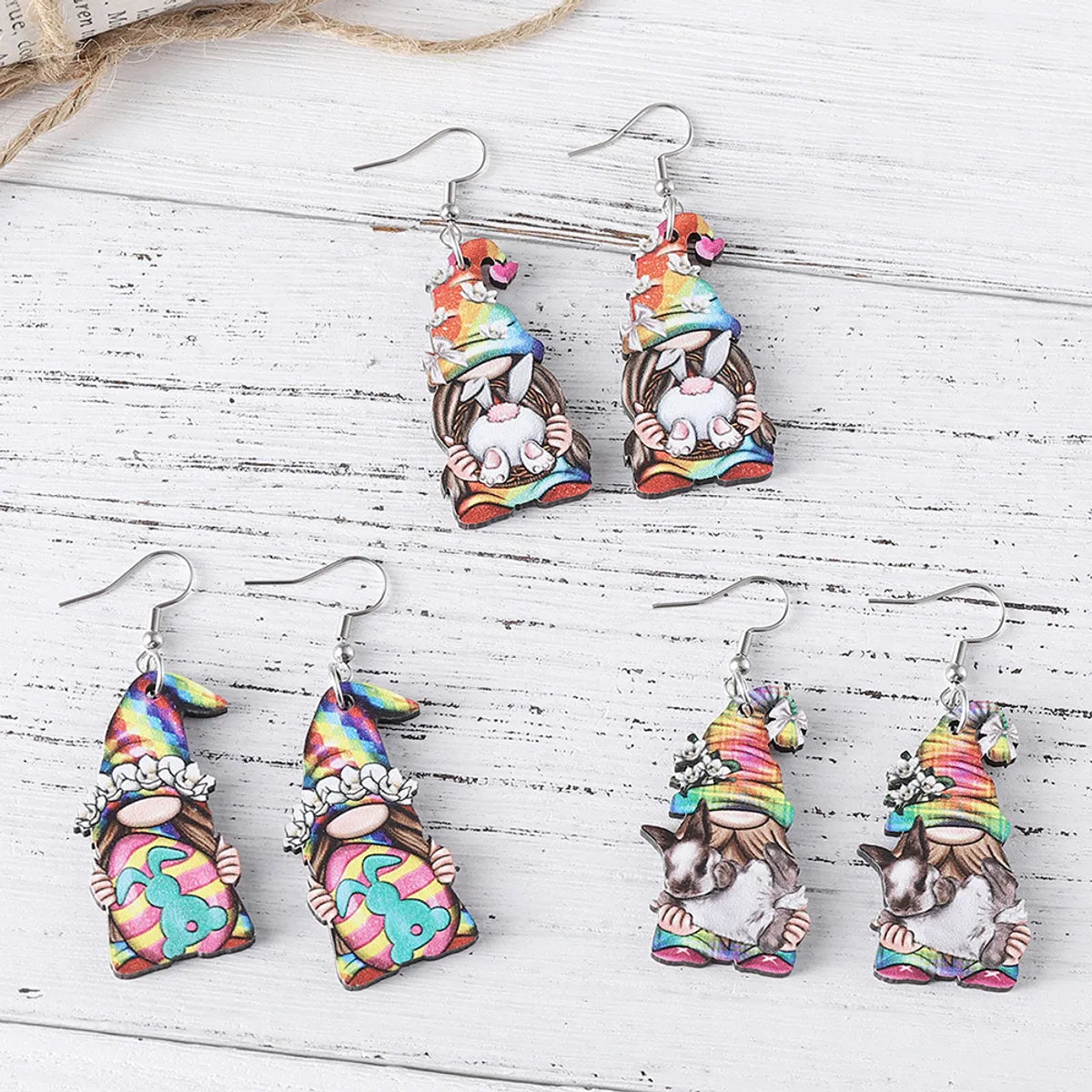 1 Pair Retro Cross Heart Shape Duck Wood Drop Earrings