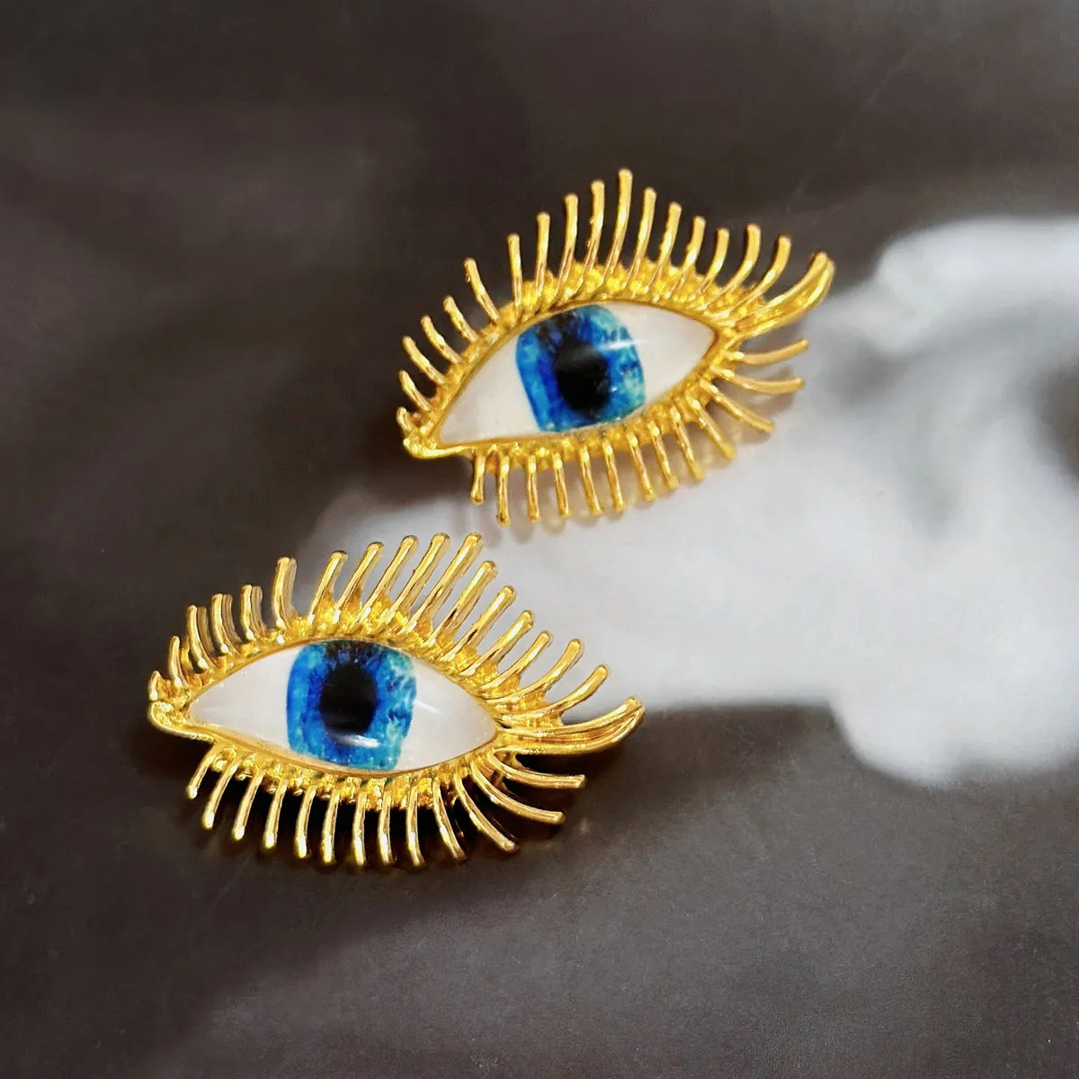 1 Pair Retro Devil'S Eye Plating Alloy Ear Studs