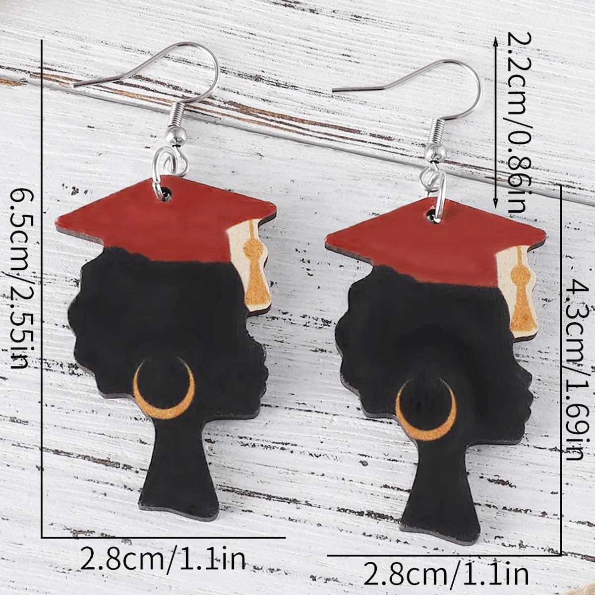 1 Pair Retro Doctoral Cap Wood Drop Earrings