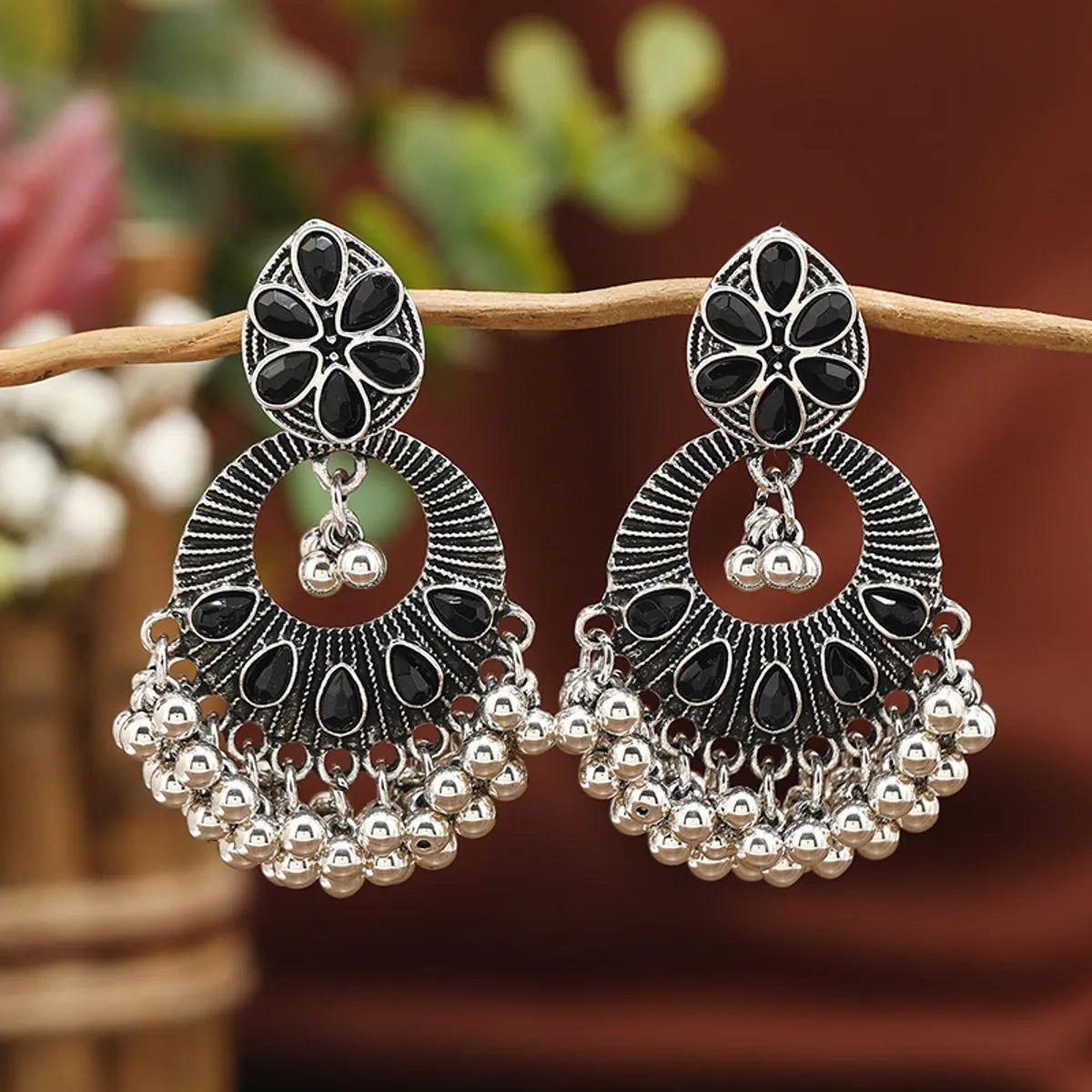 1 Pair Retro Ethnic Style Geometric Plating Inlay Alloy Rhinestones Drop Earrings