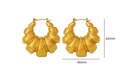 1 Pair Retro Exaggerated U Shape Plating Titanium Steel 18k Gold Plated Earrings