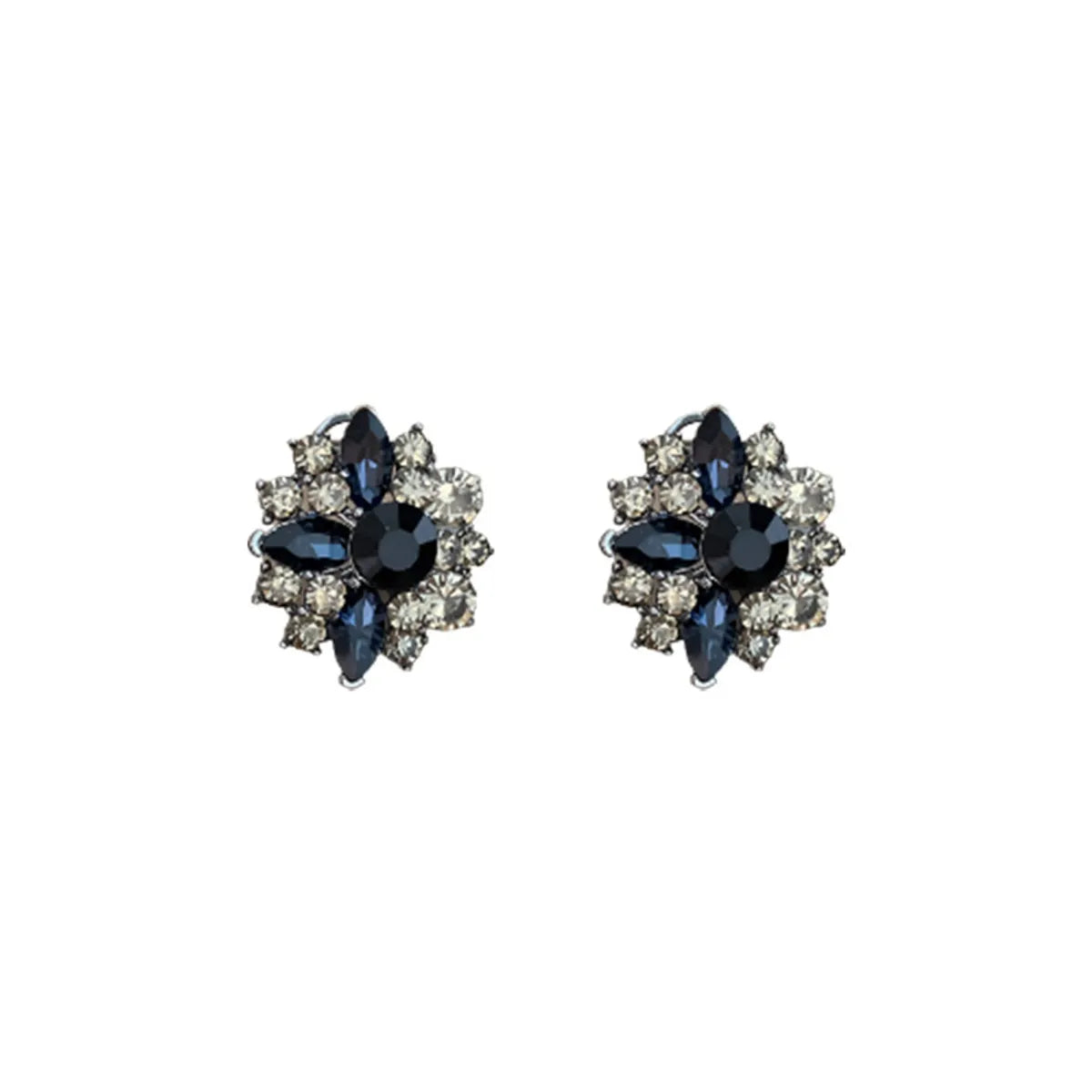 1 Pair Retro Flower Alloy Inlay Rhinestones Women's Earrings