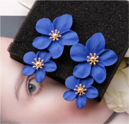 1 Pair Retro Flower Alloy Women'S Drop Earrings