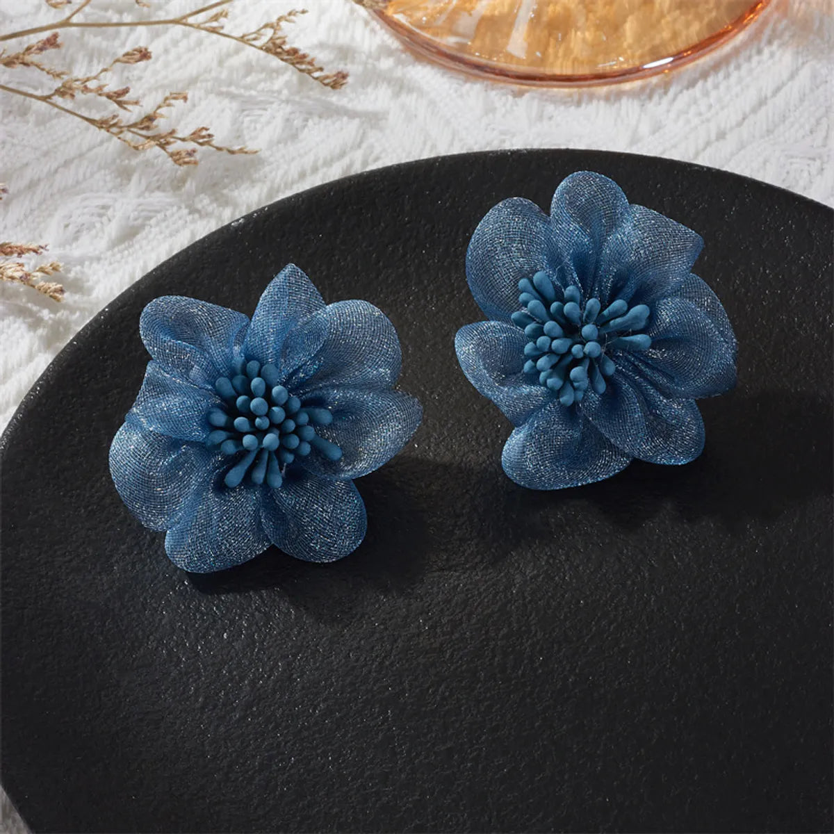 1 Pair Retro Flower Cloth Ear Studs