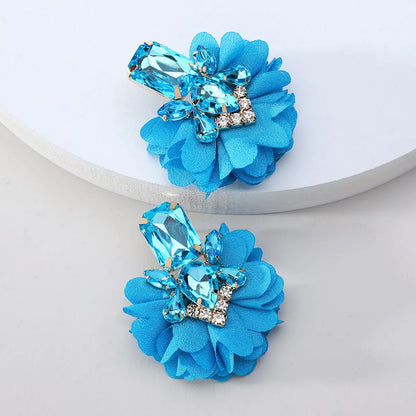 1 Pair Retro Flower Cloth Inlay Rhinestones Women'S Ear Studs