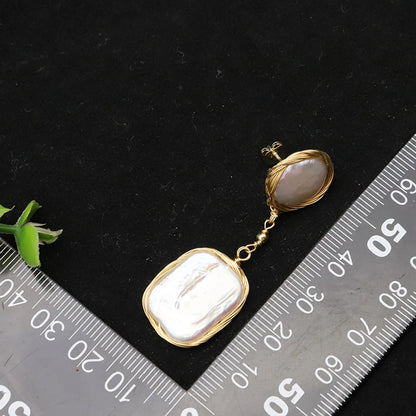 1 Pair Retro Flower Plating Freshwater Pearl Copper Gold Plated Drop Earrings