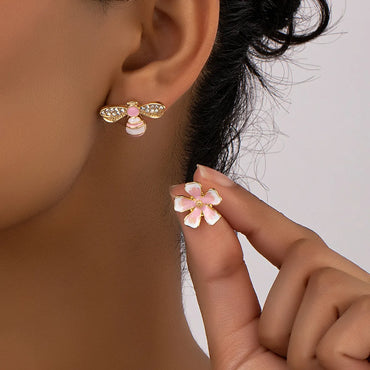 1 Pair Retro French Style Commute Flower Bee Enamel Plating Alloy Ear Studs