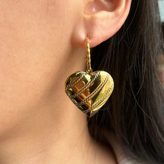 1 Pair Retro French Style Heart Shape 304 Stainless Steel 18K Gold Plated Drop Earrings