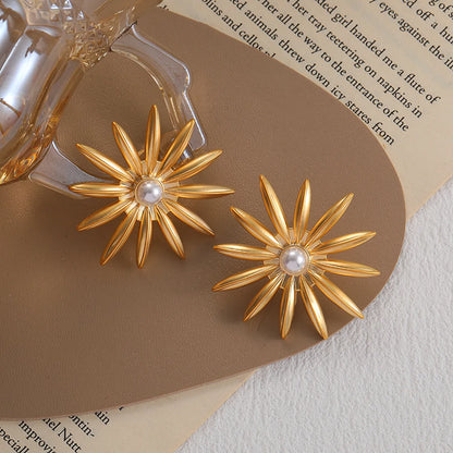 1 Pair Retro Geometric Flower Plating Copper Ear Studs