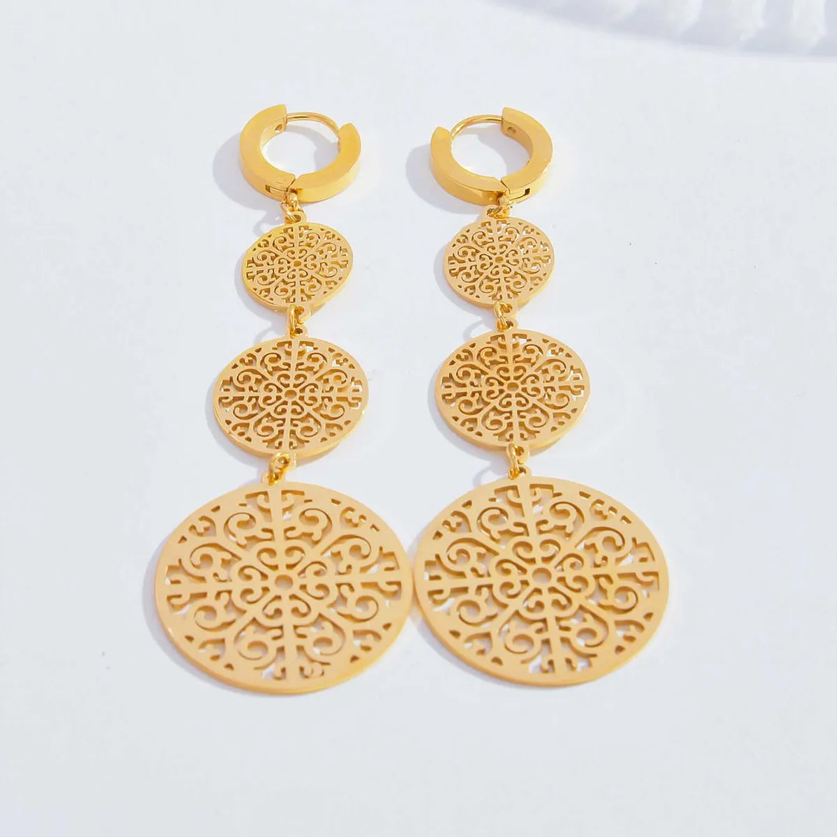 1 Pair Retro Geometric Plating Hollow Out Stainless Steel 18k Gold Plated Drop Earrings