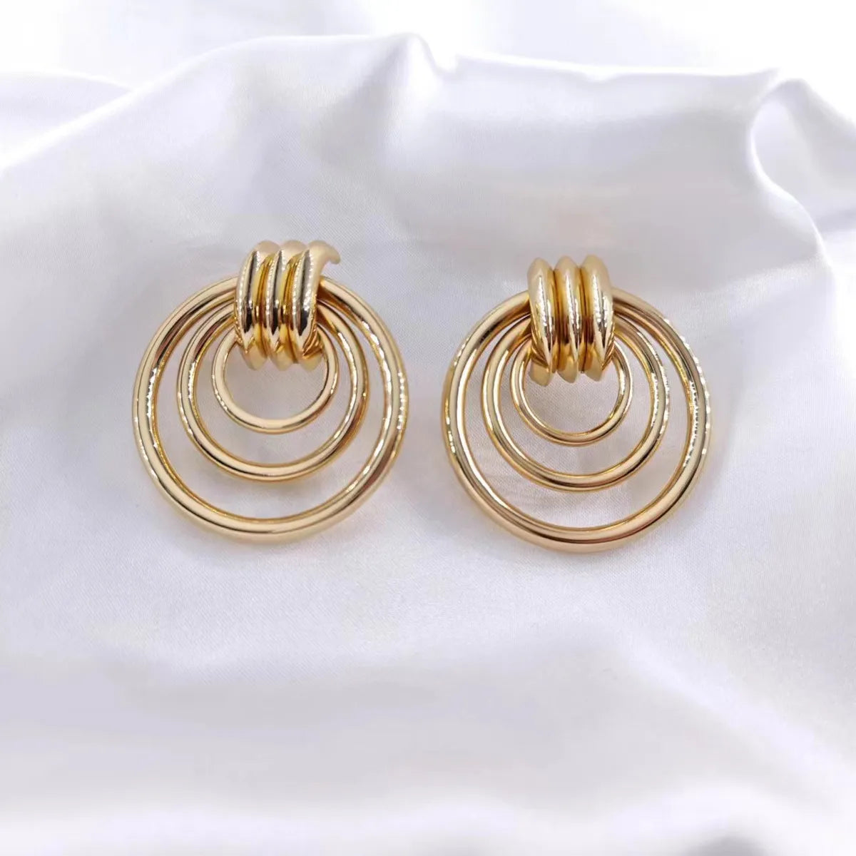 1 Pair Retro Geometric Plating Iron Earrings