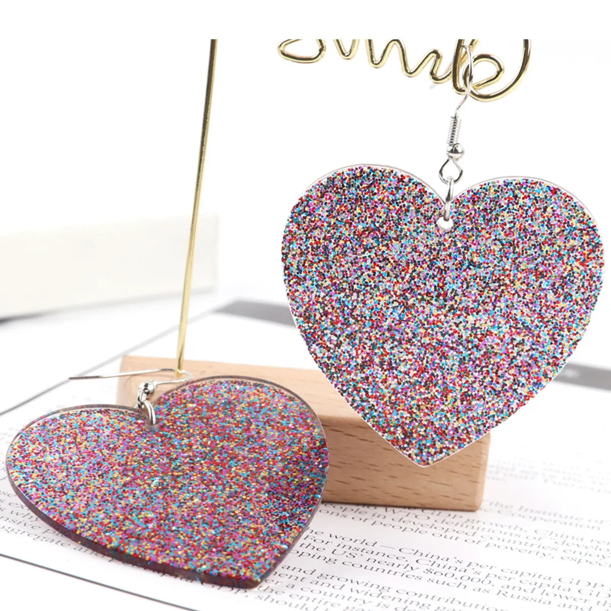 1 Pair Retro Heart Shape Arylic Women's Drop Earrings