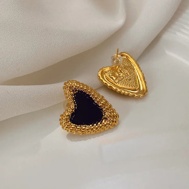 1 Pair Retro Heart Shape Copper Ear Studs