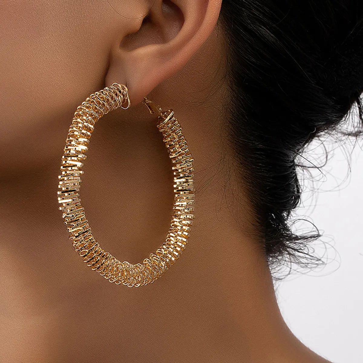 1 Pair Retro Lady Circle Plating Alloy Ferroalloy 14k Gold Plated Hoop Earrings