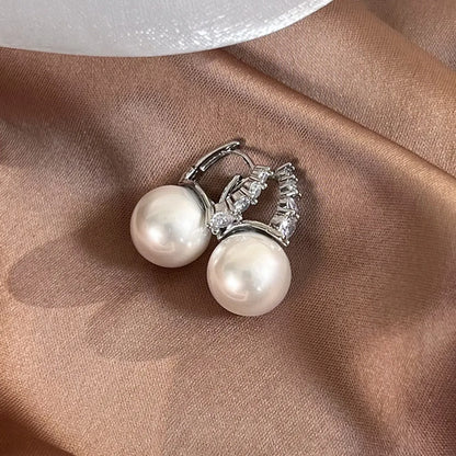 1 Pair Retro Lady Geometric Imitation Pearl Copper White Gold Plated Earrings