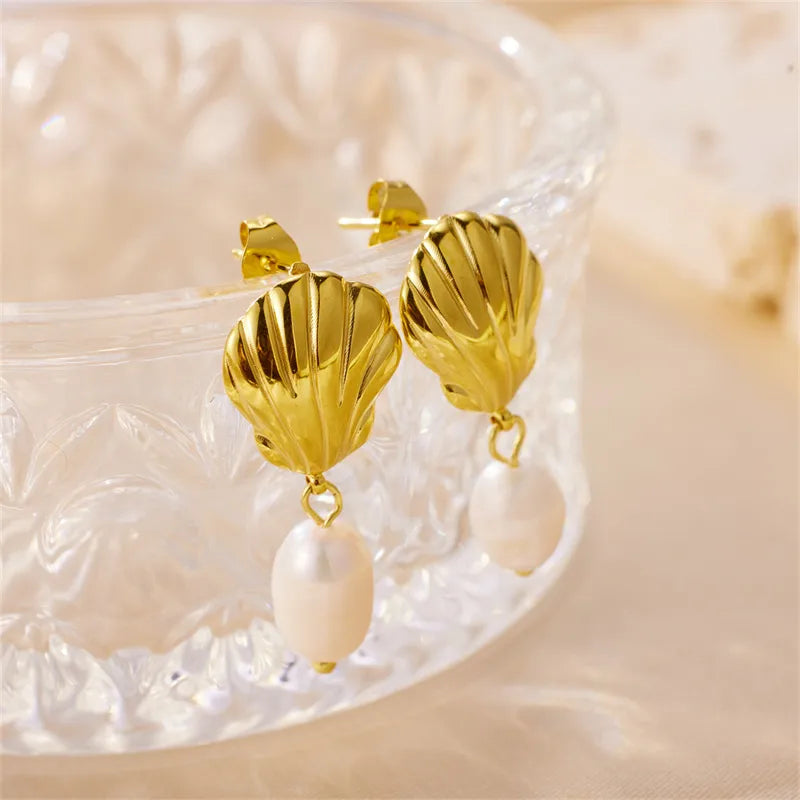 1 Pair Retro Lady Roman Style Shell Plating Stainless Steel 18k Gold Plated Drop Earrings