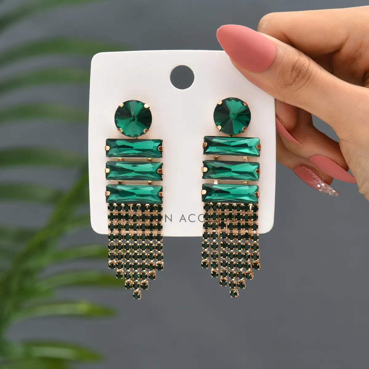 1 Pair Retro Lady Romantic Geometric Inlay Copper Alloy Glass Drop Earrings