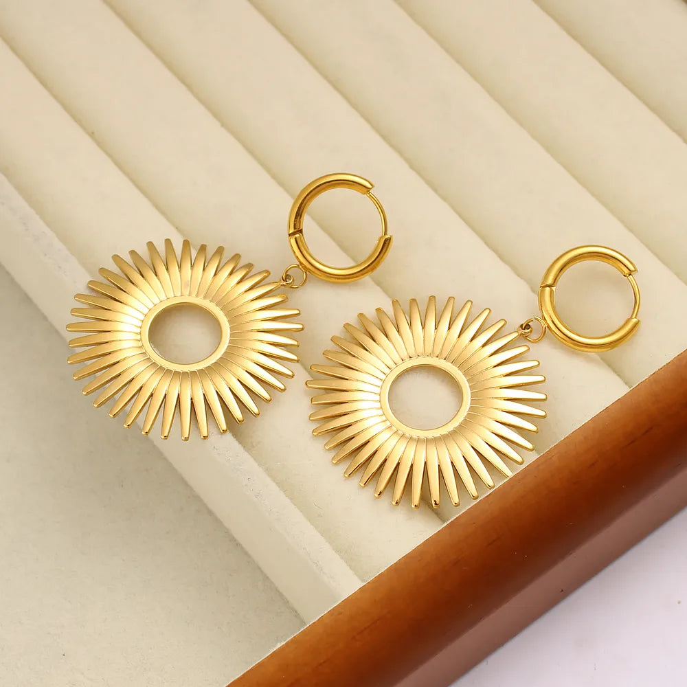 1 Pair Retro Lady Vacation Round 304 Stainless Steel 316 Stainless Steel  18K Gold Plated Drop Earrings