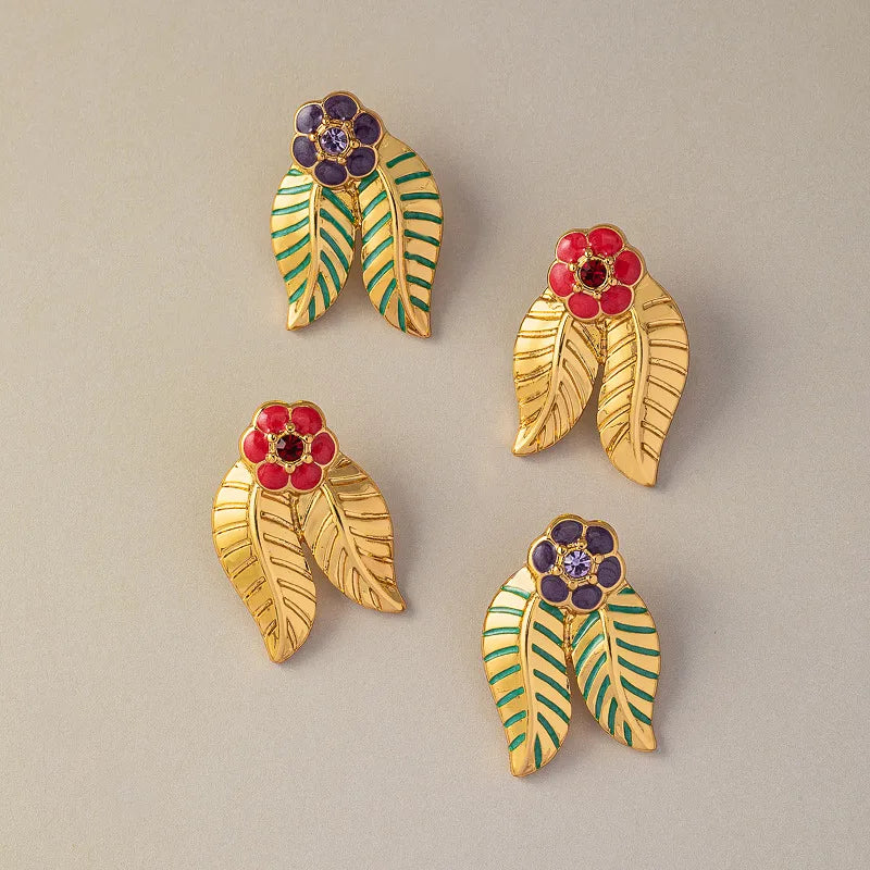 1 Pair Retro Leaves Inlay Alloy Rhinestones Ear Studs