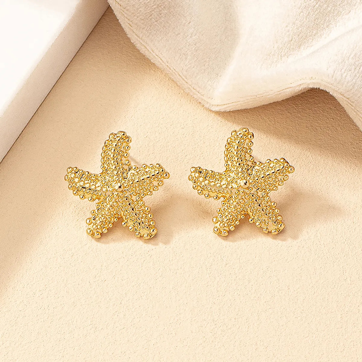 1 Pair Retro Marine Style Starfish Plating Alloy Gold Plated Ear Studs