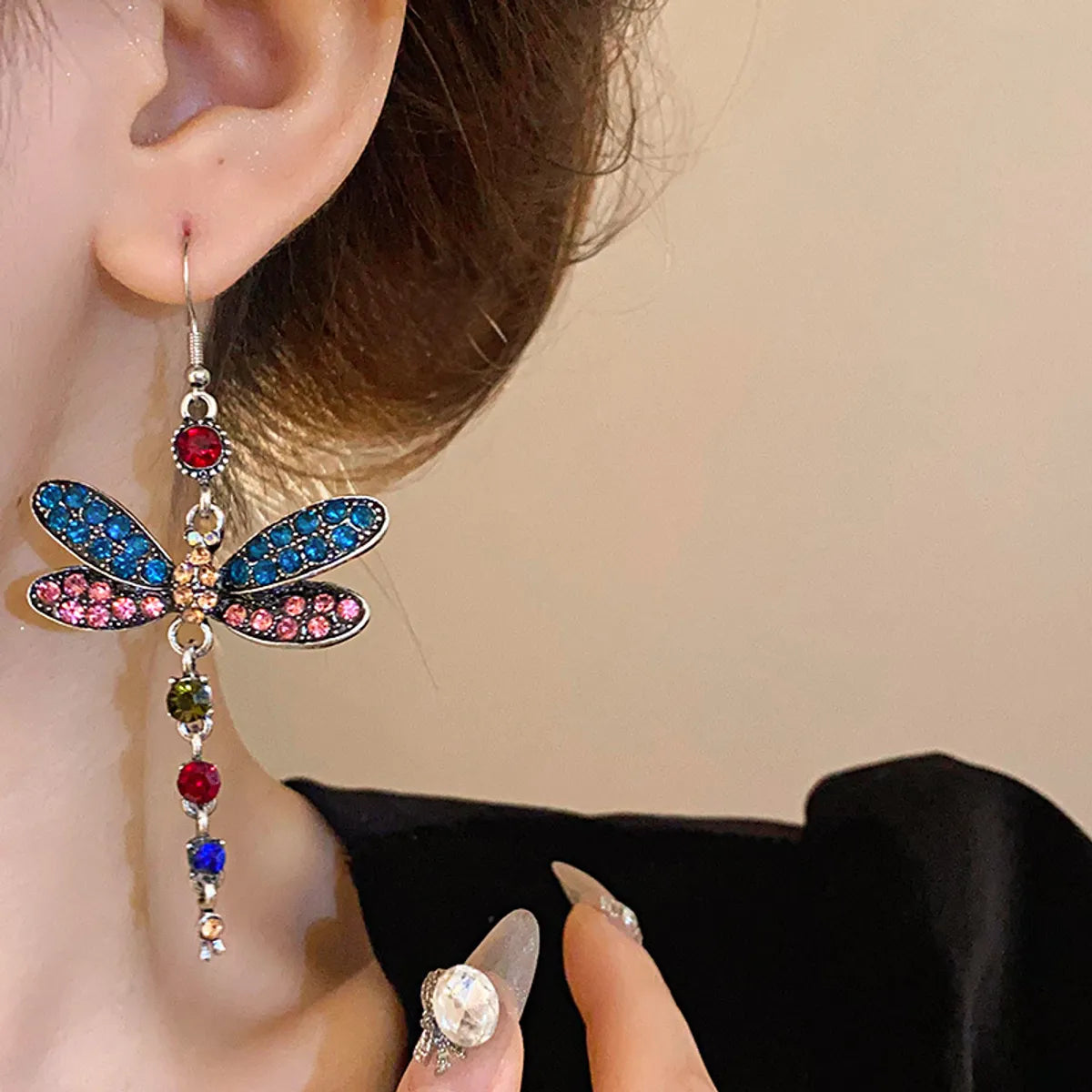 1 Pair Retro Modern Style Classic Style Dragonfly Inlay Alloy Rhinestones Drop Earrings