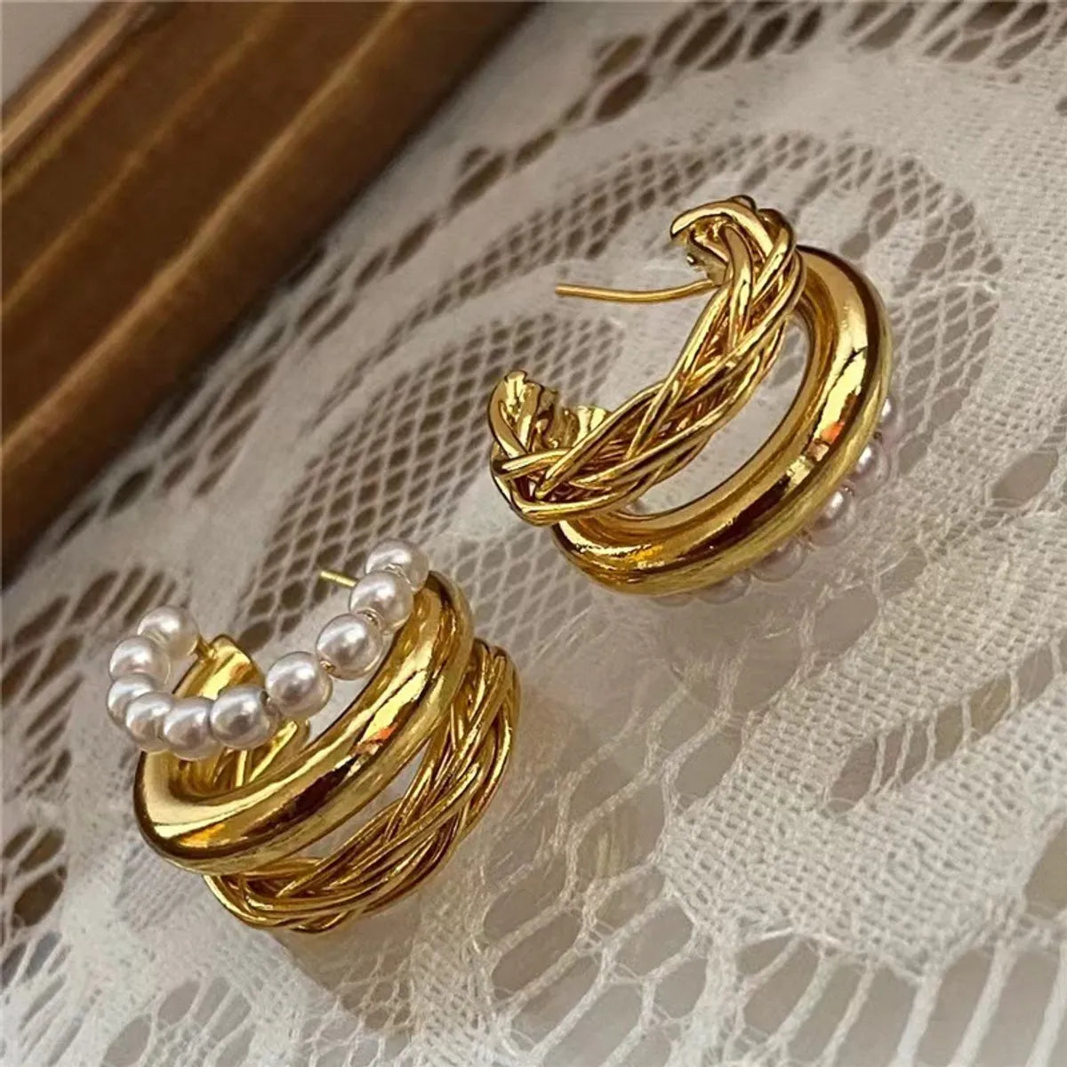 1 Pair Retro Roman Style Geometric Plating Copper Ear Studs