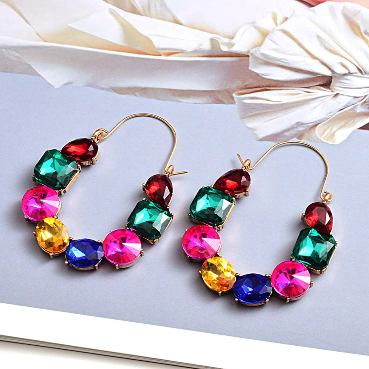 1 Pair Retro Roman Style Geometric Plating Inlay Alloy Zircon Earrings