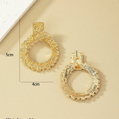 1 Pair Retro Round Plating Hollow Out Alloy Ear Studs