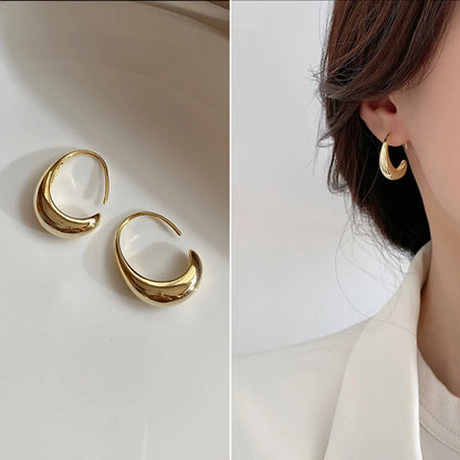 1 Pair Retro Round Square Heart Shape Alloy Plating Women'S Earrings