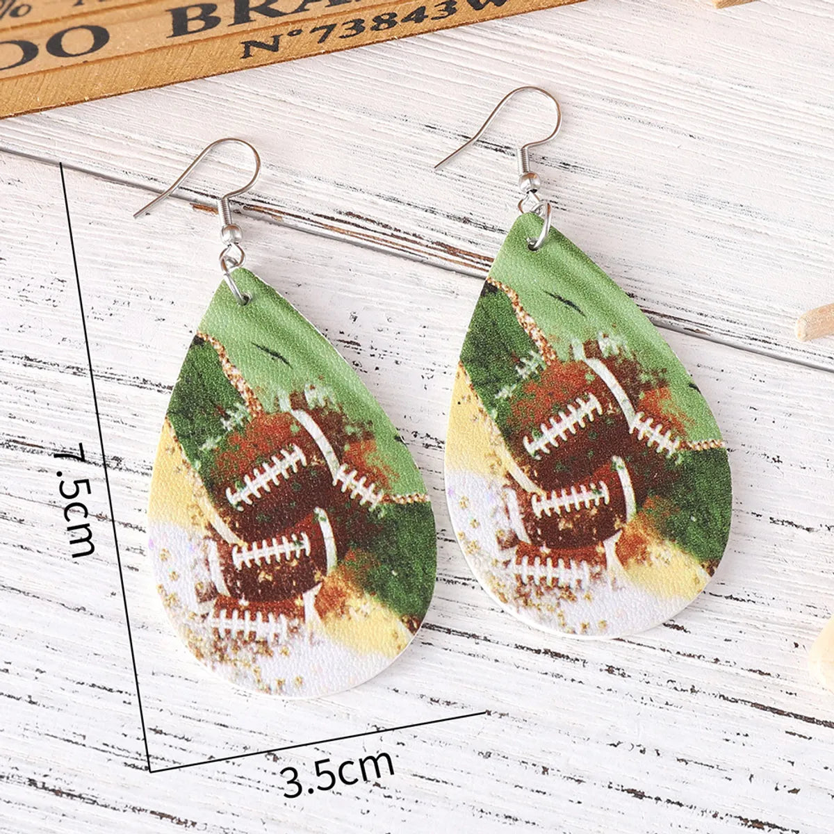 1 Pair Retro Rugby Water Droplets Gradient Color Pu Leather Drop Earrings