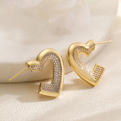 1 Pair Retro Simple Style Commute Heart Shape Inlay Copper Zircon Ear Studs