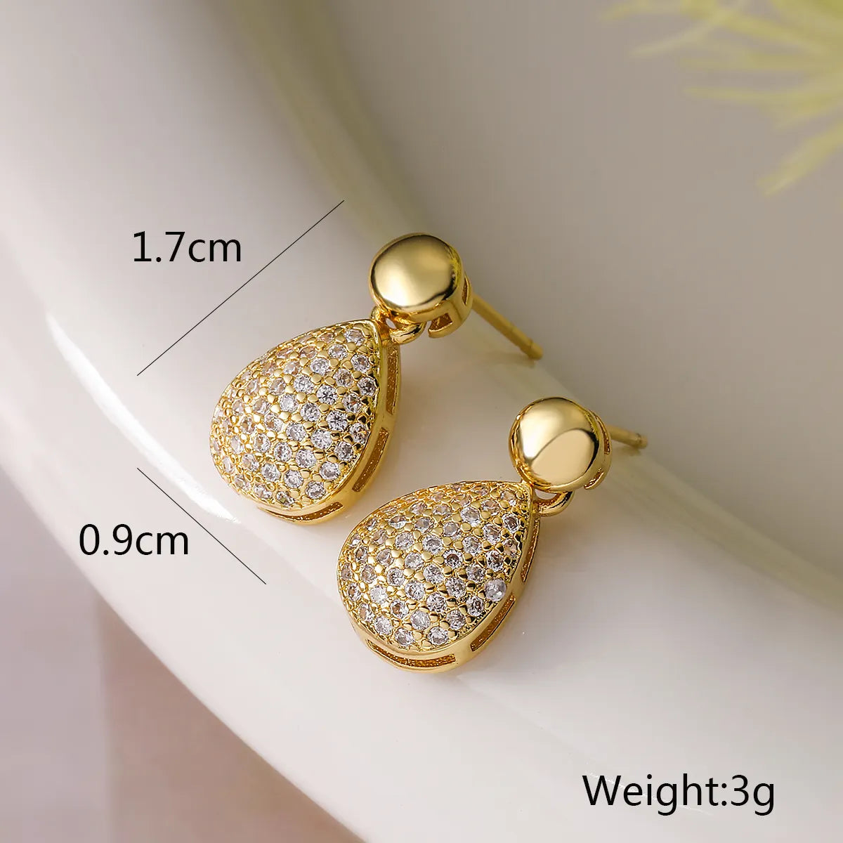 1 Pair Retro Simple Style Commute Round Water Droplets Inlay Copper Zircon 18K Gold Plated Drop Earrings