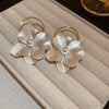 1 Pair Retro Simple Style Flower Inlay Alloy Pearl Drop Earrings