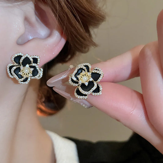 1 Pair Retro Simple Style Flower Inlay Copper Imitation Pearl Zircon Ear Studs