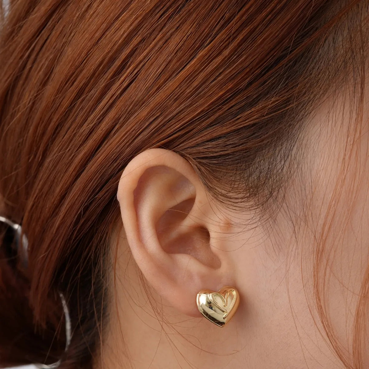 1 Pair Retro Simple Style Geometric Heart Shape Plating Copper Ear Studs