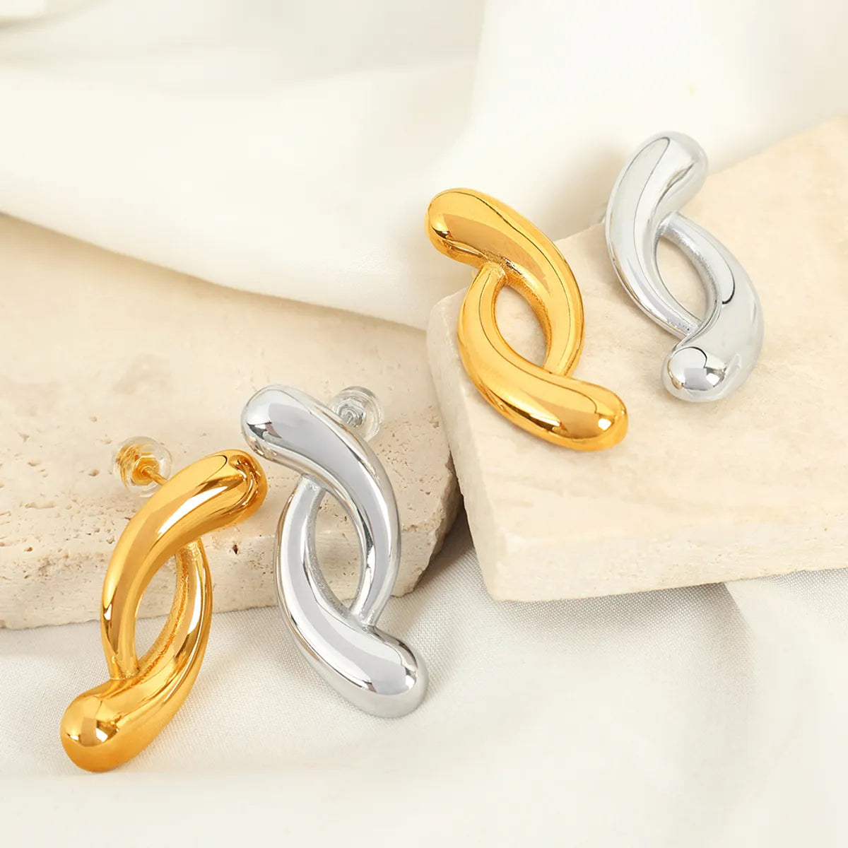 1 Pair Retro Simple Style Geometric Titanium Steel 18K Gold Plated Ear Studs