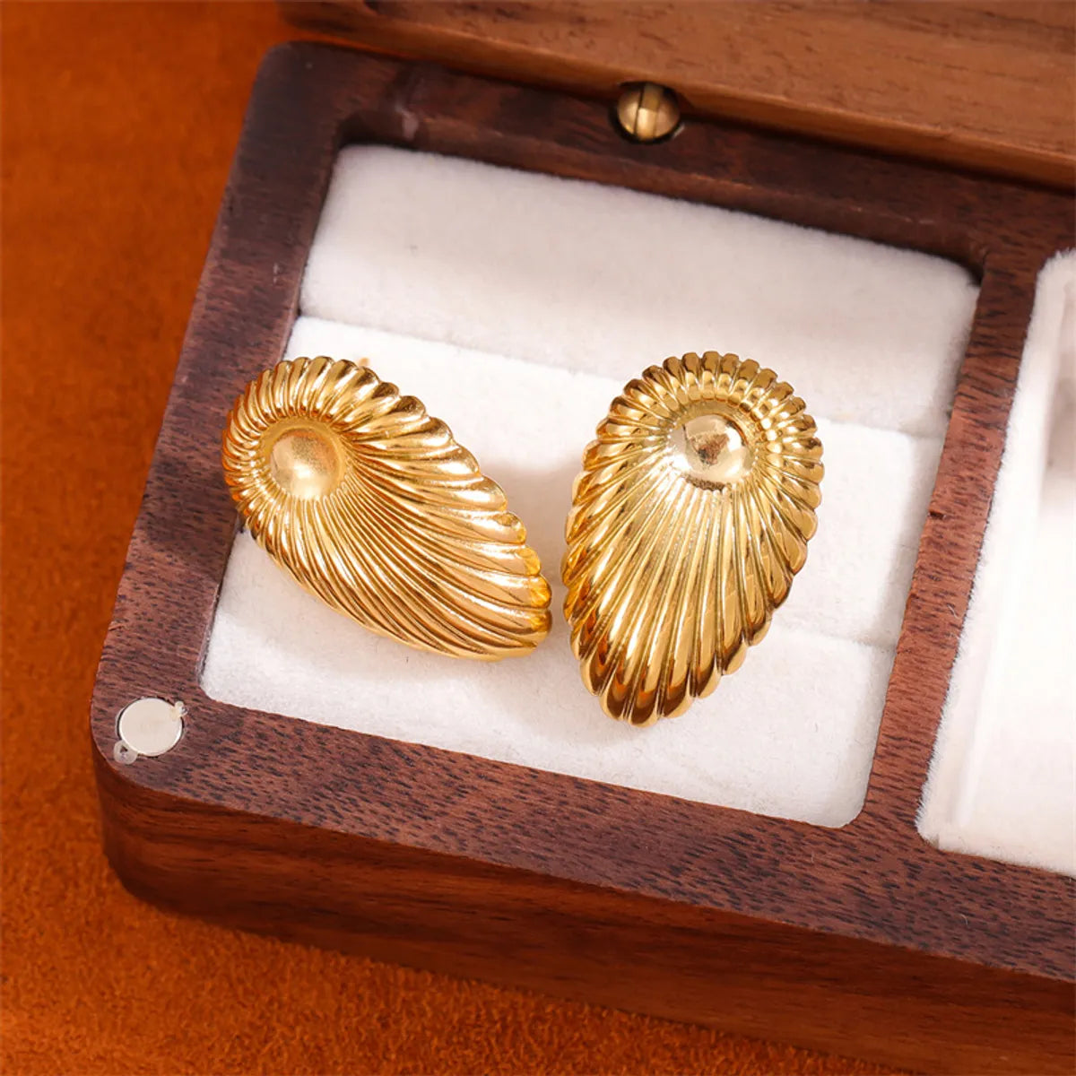 1 Pair Retro Simple Style Irregular Geometric Plating Stainless Steel 18k Gold Plated Ear Studs