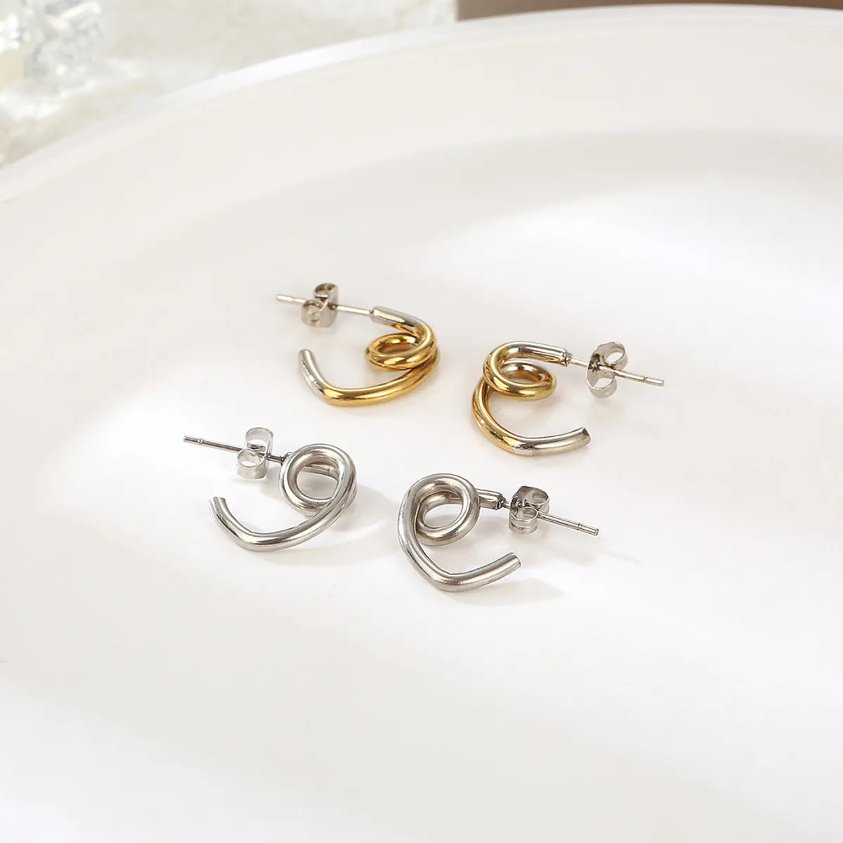 1 Pair Retro Simple Style Knot Plating Titanium Steel Ear Studs