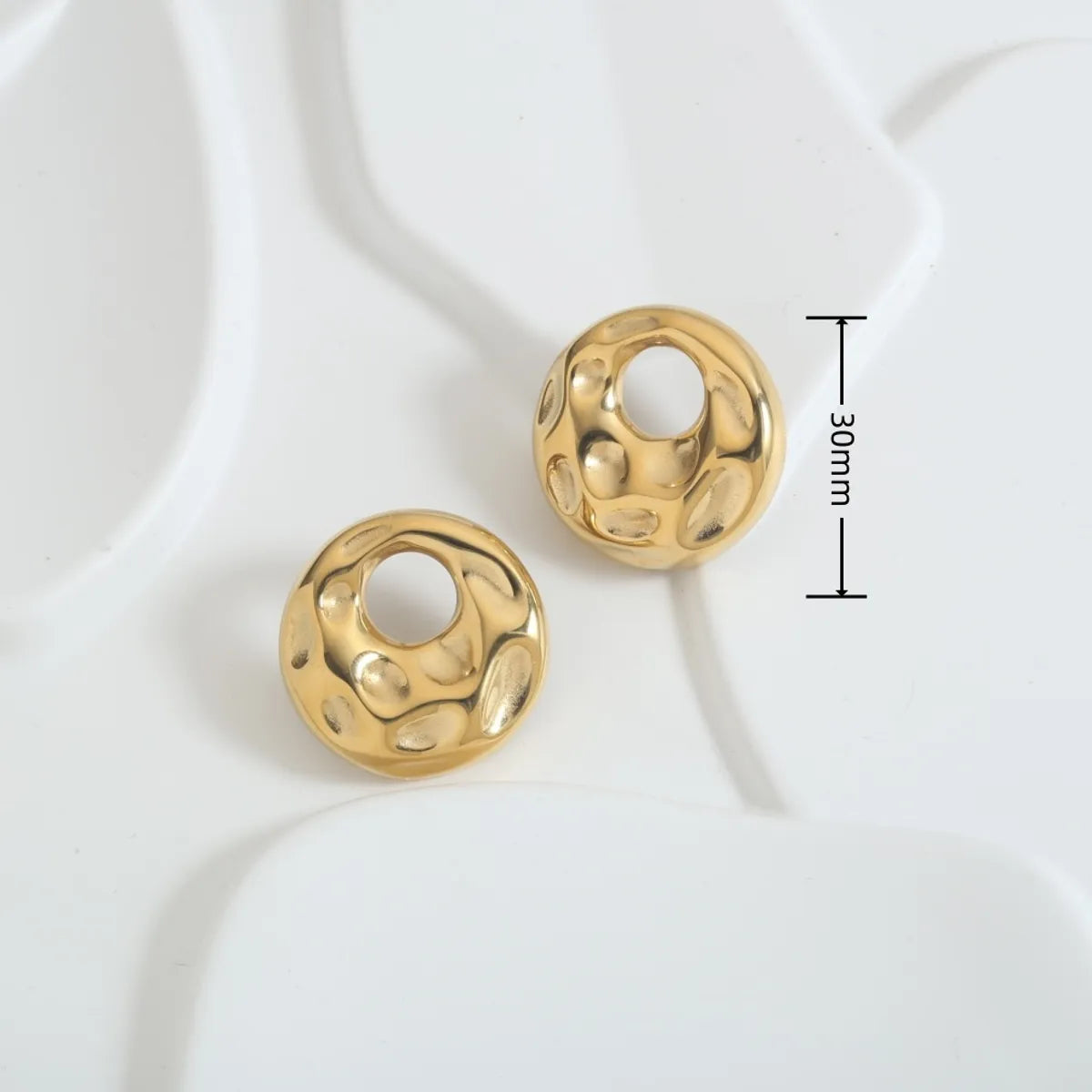 1 Pair Retro Simple Style Roman Style Solid Color Plating Stainless Steel 18K Gold Plated Ear Studs