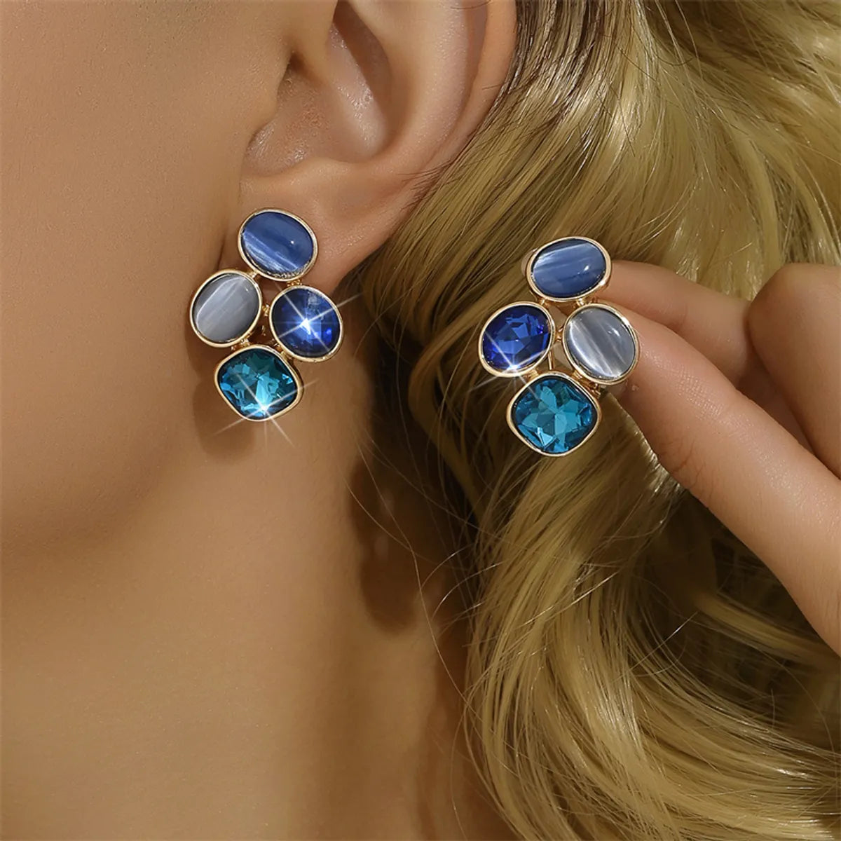 1 Pair Retro Simple Style Round Water Droplets Inlay Alloy Glass Drop Earrings