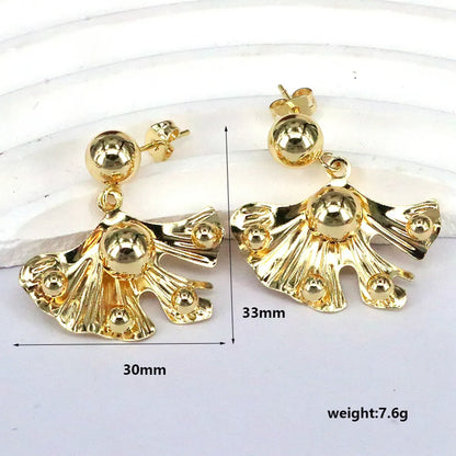 1 Pair Retro Simple Style Streetwear Flower Ginkgo Leaf Plating Copper 18k Gold Plated Drop Earrings