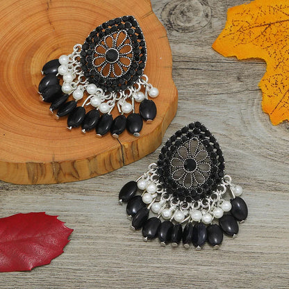 1 Pair Retro Simple Style Water Droplets Flower Tassel Hollow Out Inlay Alloy Rhinestones Silver Plated Drop Earrings