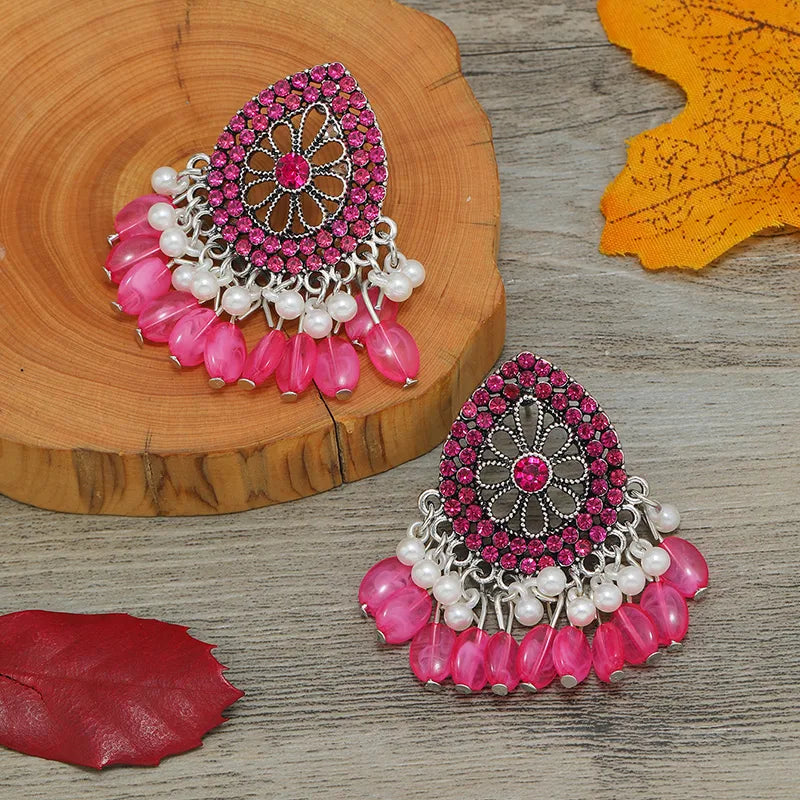 1 Pair Retro Simple Style Water Droplets Flower Tassel Hollow Out Inlay Alloy Rhinestones Silver Plated Drop Earrings