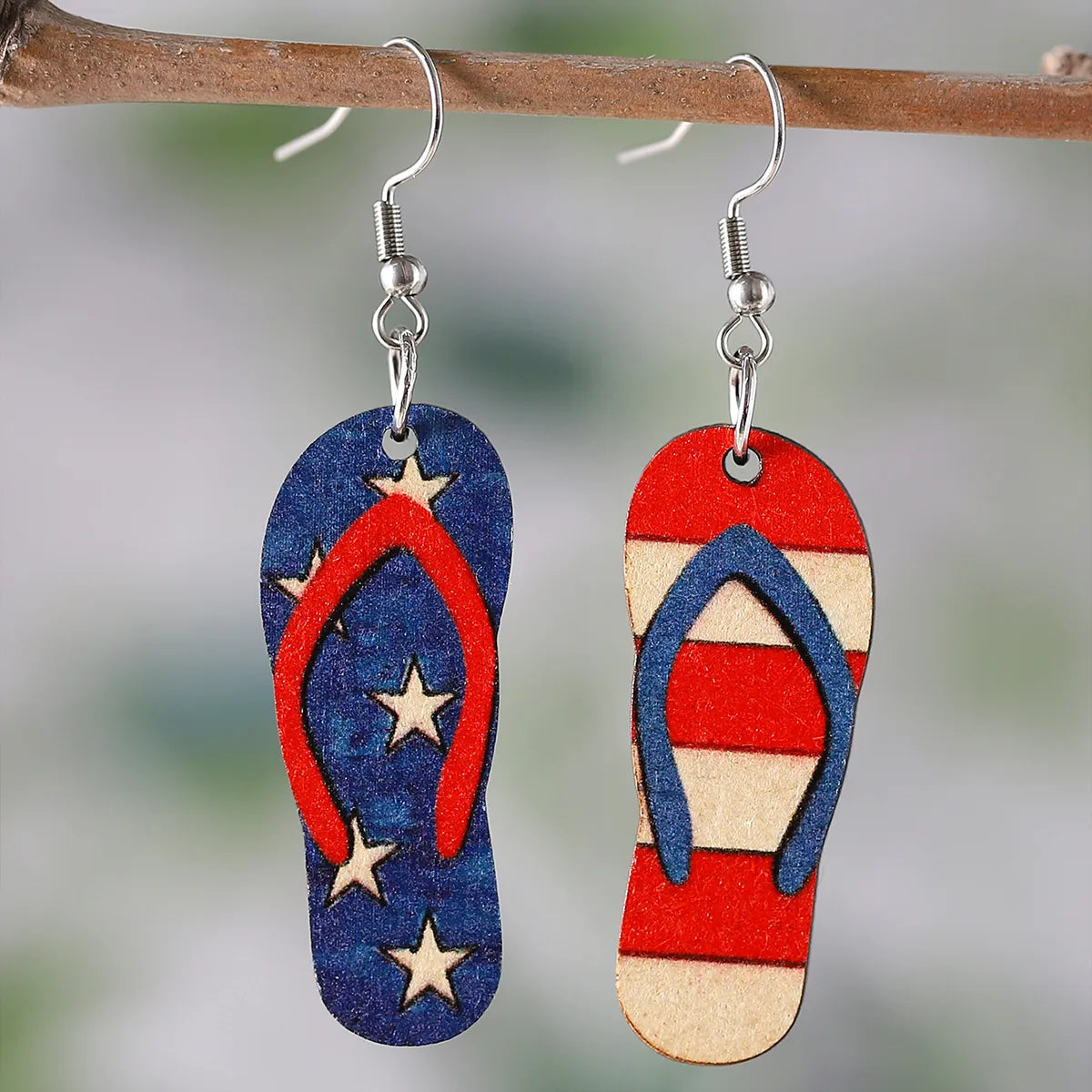 1 Pair Retro Slippers Star Red Heart Wood Drop Earrings